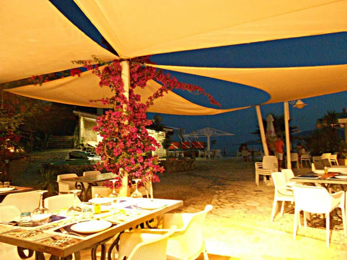 Bougainville Bay Resort - Villa 11 Sarande Exterior photo